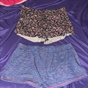 2 pairs of shorts